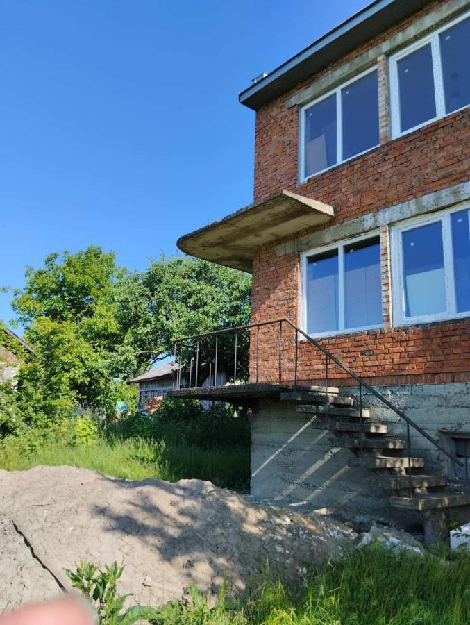 вулиця Т. Шевченка, Тисмениця, Івано-Франківська область, Україна