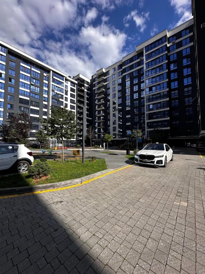 вулиця Хіміків, Івано-Франківськ, Івано-Франківська область, Україна