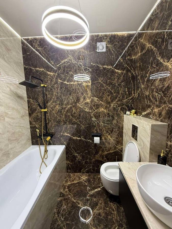 Мельника, 10, вулиця Андрія Мельника, Івано-Франківськ, Івано-Франківська область, Україна