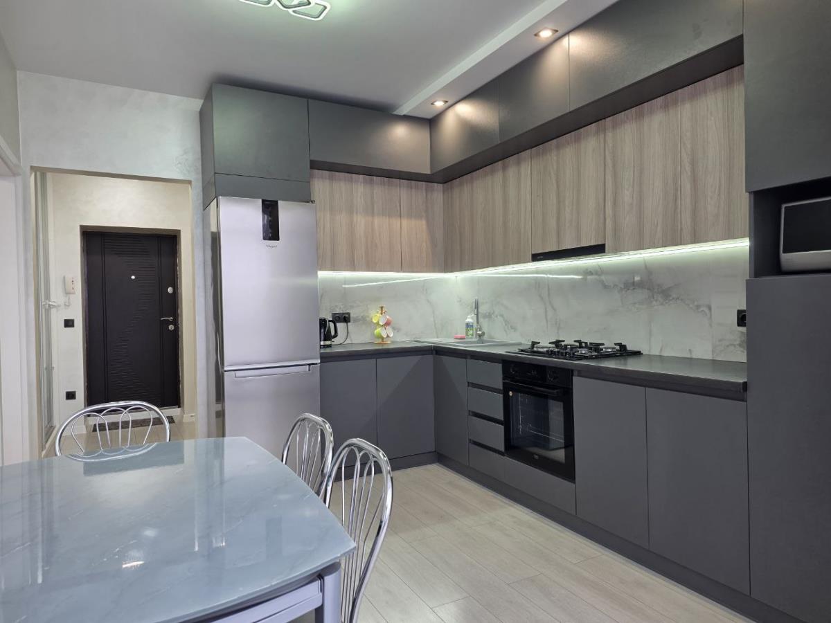 вулиця Приозерна, 57, Івано-Франківськ, Івано-Франківська область, Україна