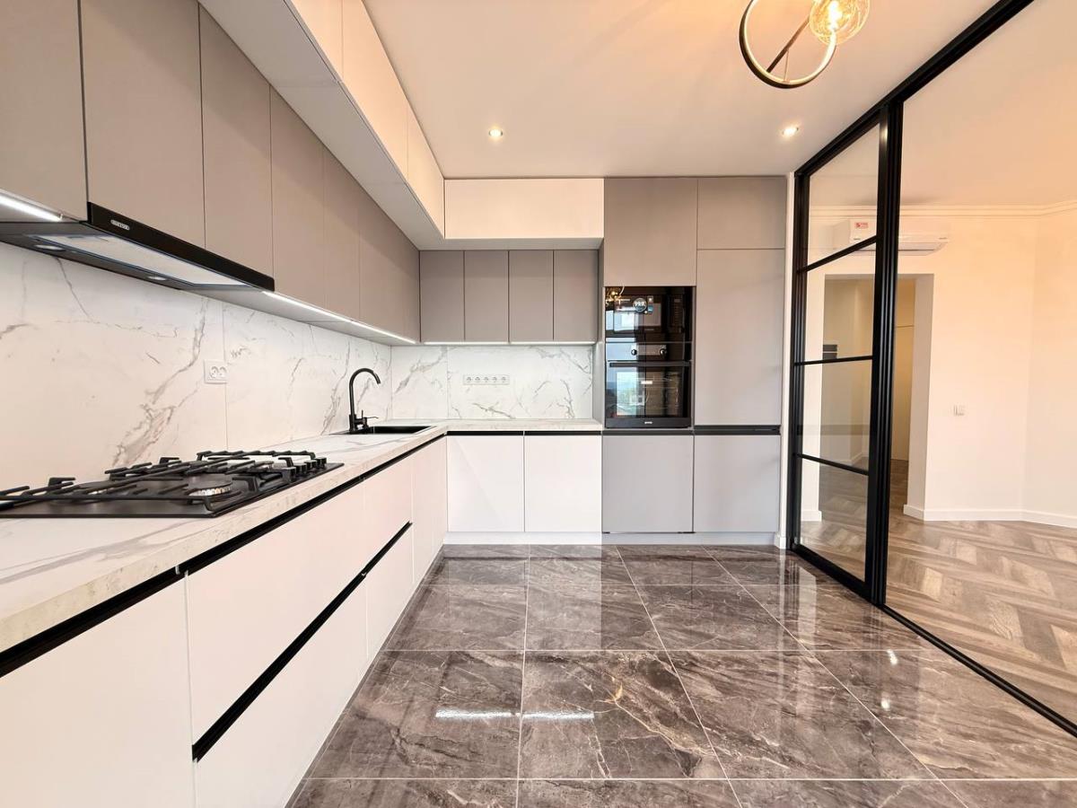 вулиця Макогона, Івано-Франківськ, Івано-Франківська область, Україна