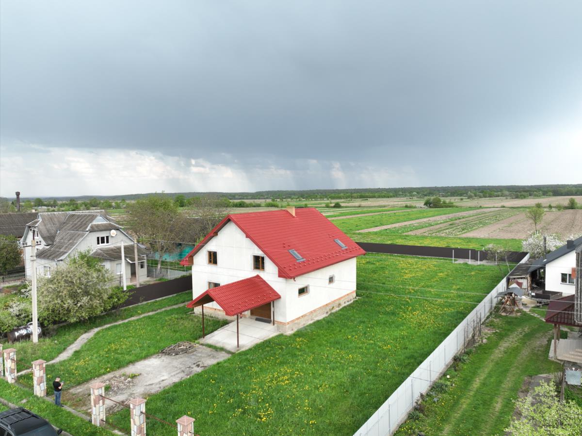 Отинія, Івано-Франківська область, Україна