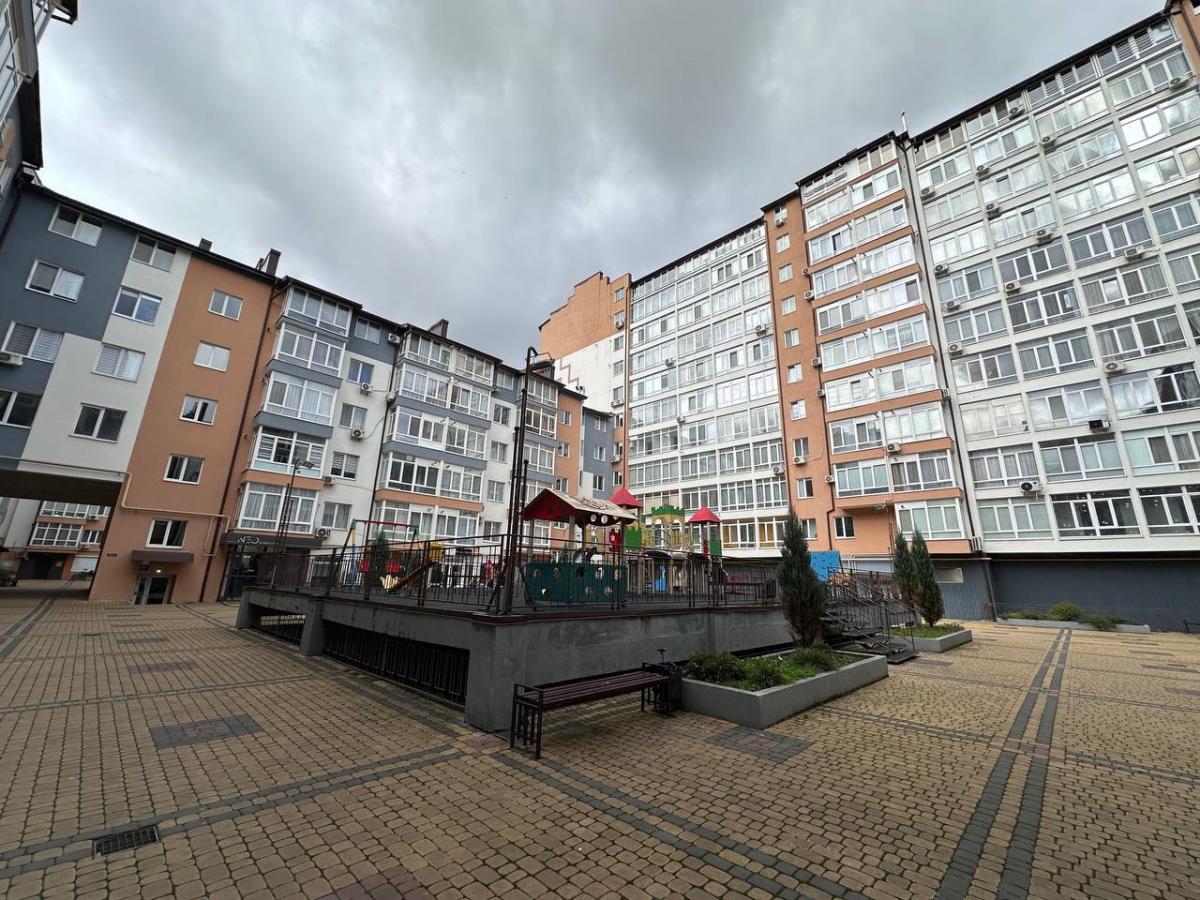 Мельника, 10, вулиця Андрія Мельника, Івано-Франківськ, Івано-Франківська область, Україна