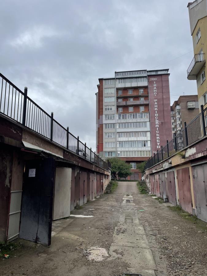 вулиця Івасюка, Івано-Франківськ, Івано-Франківська область, Україна