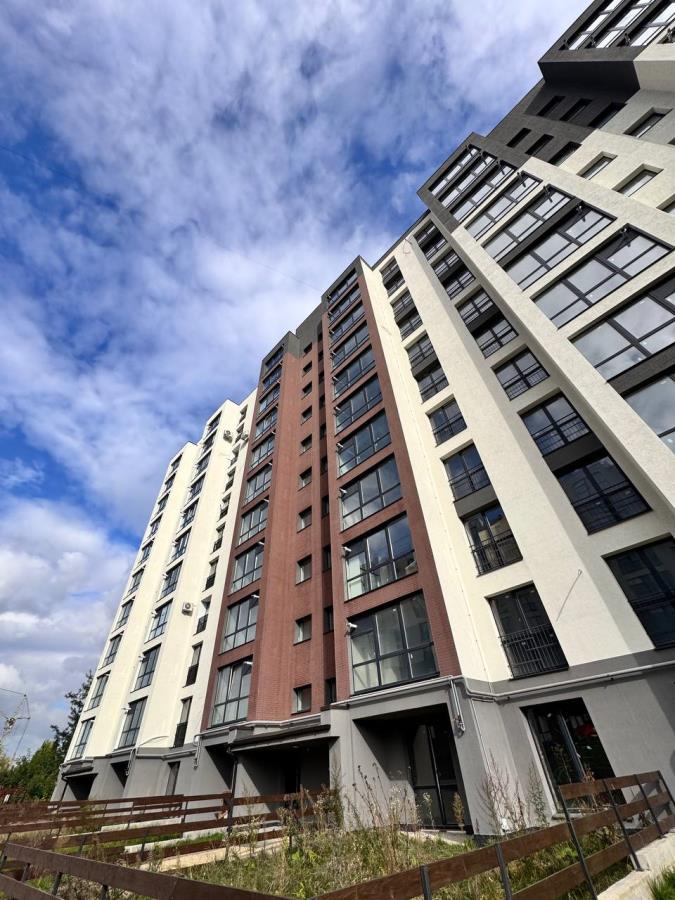 вулиця Ребета, Івано-Франківськ, Івано-Франківська область, Україна